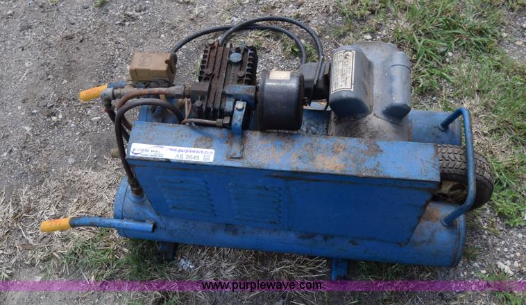 image for item AS9645 Emglo air compressor