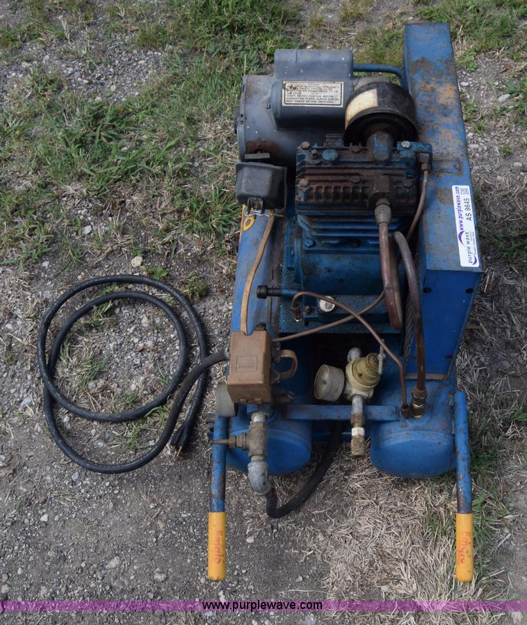 image for item AS9645 Emglo air compressor