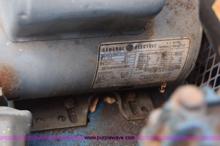 image for item AS9645 Emglo air compressor