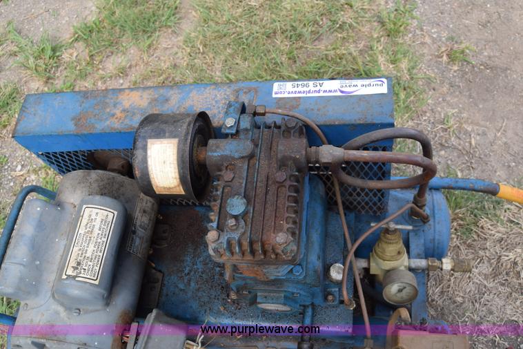 image for item AS9645 Emglo air compressor