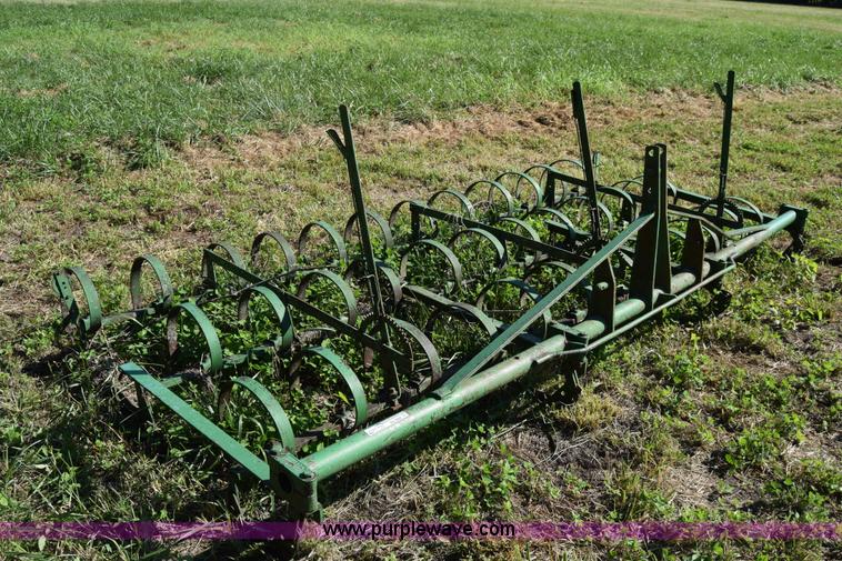 image for item AS9666 John Deere spring tooth harrow