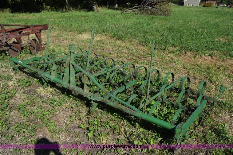 image for item AS9666 John Deere spring tooth harrow