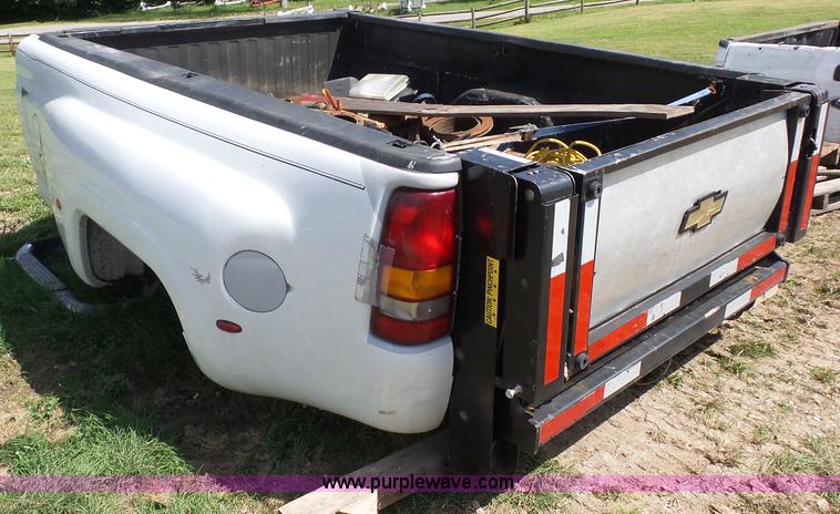image for item BG9712 Chevrolet 4500 truck bed