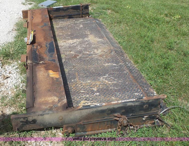 image for item BG9714 Tommy Lift end gate