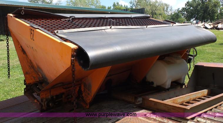 image for item BG9715 Monroe spreader