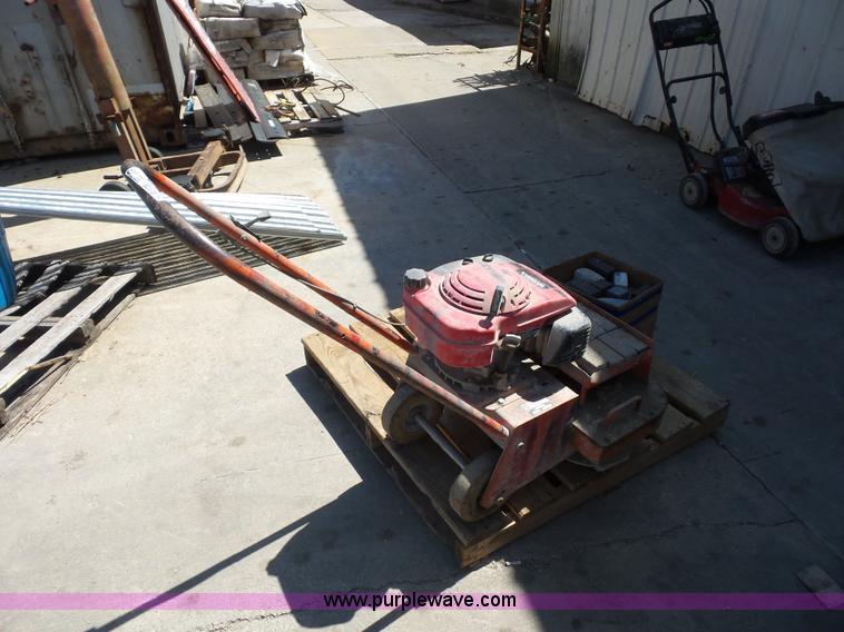 image for item BG9726 Concrete grinder