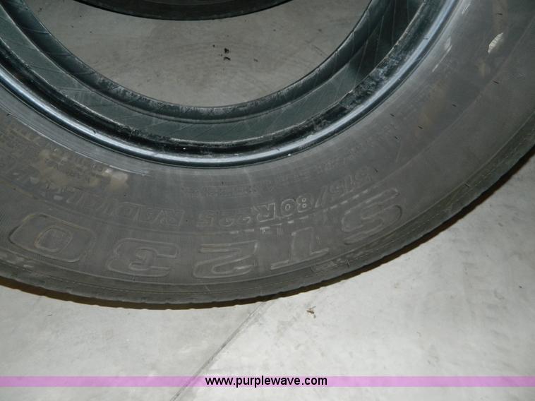 image for item BK9488 (8) B.F. Goodrich 315/80R22.5 tires