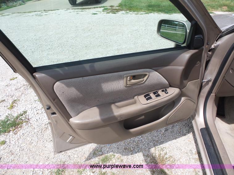 image for item BK9632 2001 Toyota Camry