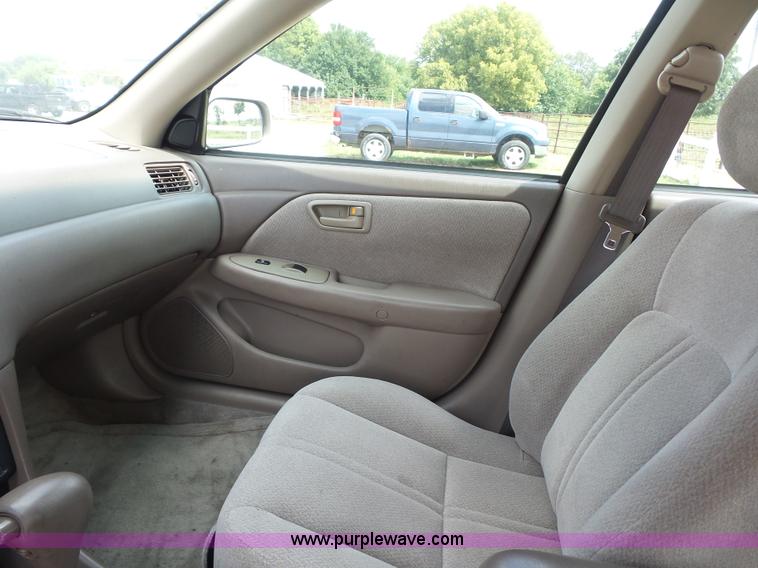 image for item BK9632 2001 Toyota Camry
