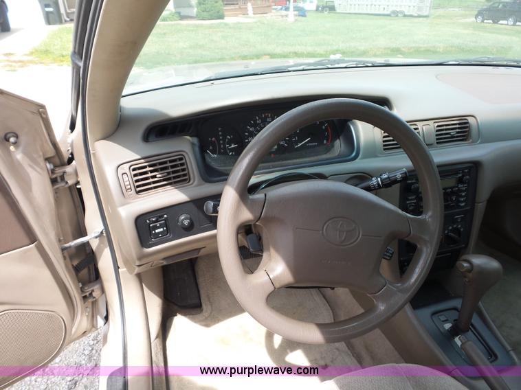 image for item BK9632 2001 Toyota Camry