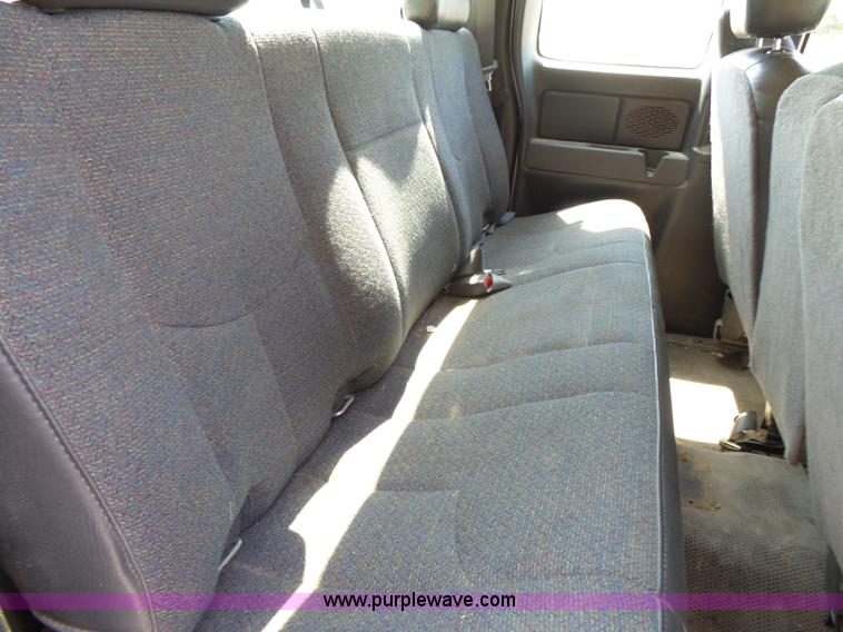 image for item BM9668 2005 Chevrolet Silverado 1500 Ext. Cab pickup truck