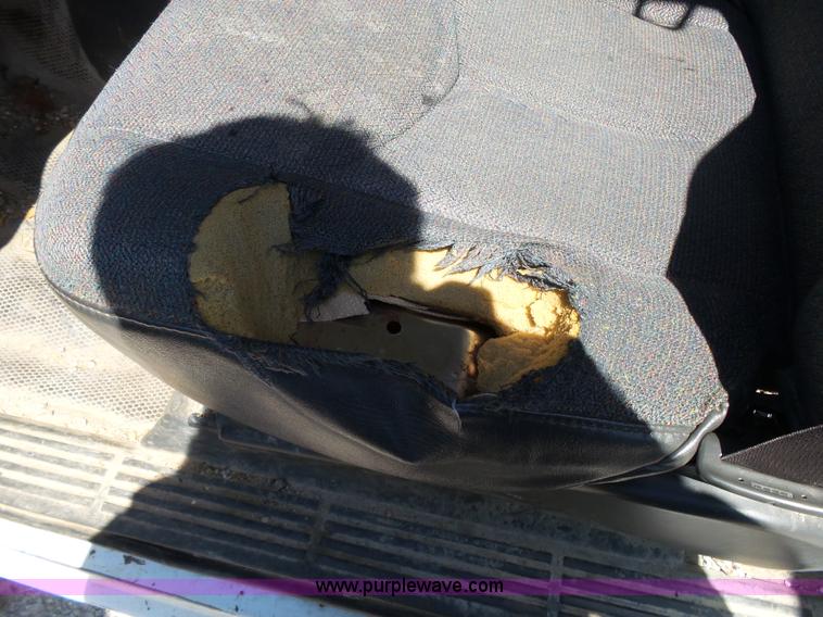 image for item BM9668 2005 Chevrolet Silverado 1500 Ext. Cab pickup truck