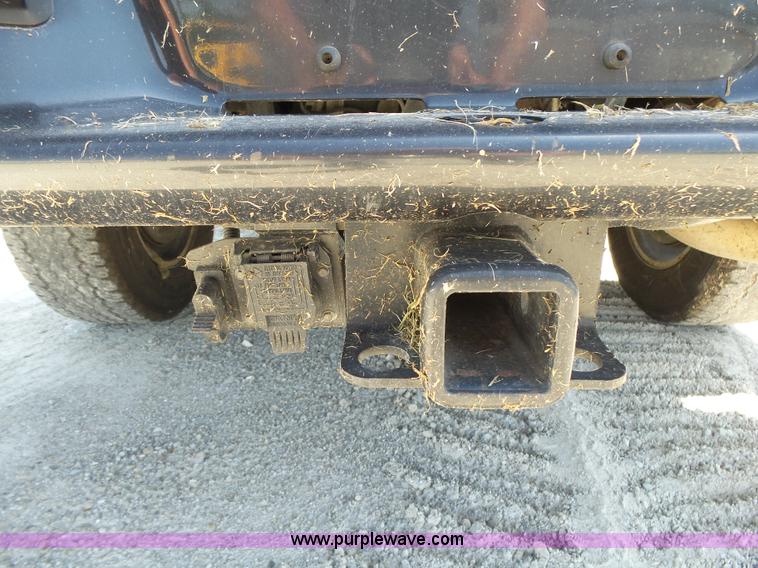 image for item BM9669 2010 Dodge Dakota Crew Cab pickup truck