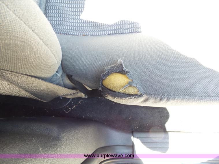 image for item BM9669 2010 Dodge Dakota Crew Cab pickup truck