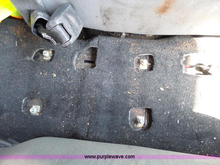 image for item BM9669 2010 Dodge Dakota Crew Cab pickup truck