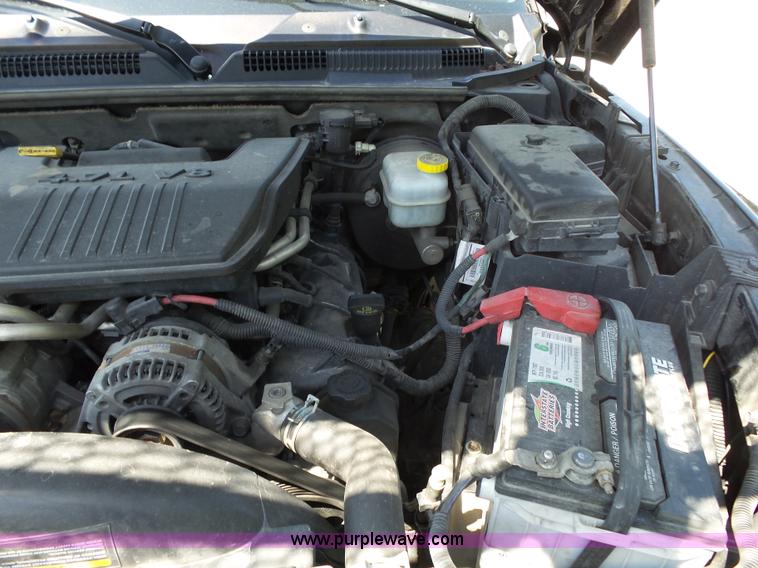 image for item BM9669 2010 Dodge Dakota Crew Cab pickup truck