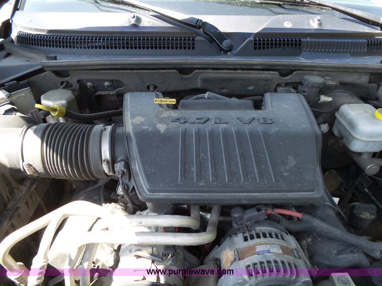 image for item BM9669 2010 Dodge Dakota Crew Cab pickup truck