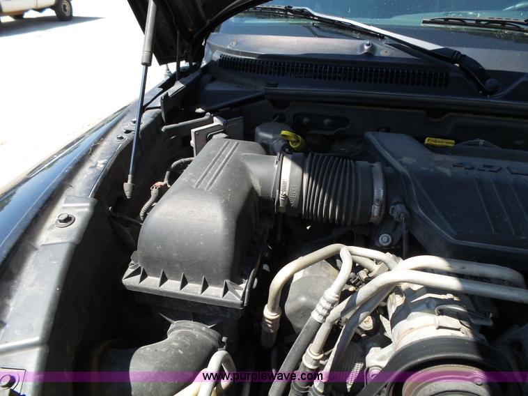 image for item BM9669 2010 Dodge Dakota Crew Cab pickup truck