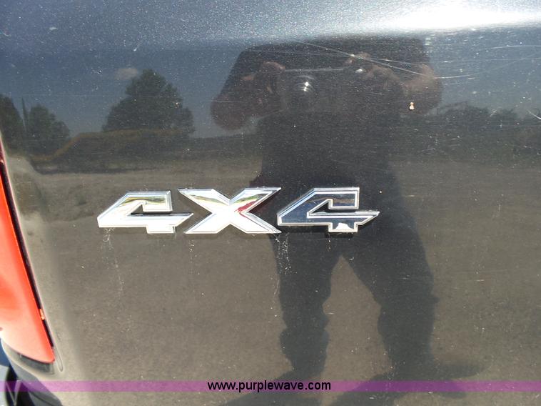 image for item BM9671 2010 Dodge Dakota Crew Cab pickup truck