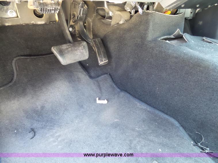 image for item BM9671 2010 Dodge Dakota Crew Cab pickup truck