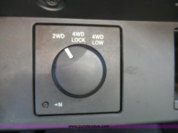 image for item BM9671 2010 Dodge Dakota Crew Cab pickup truck