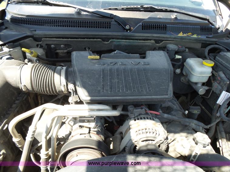 image for item BM9671 2010 Dodge Dakota Crew Cab pickup truck