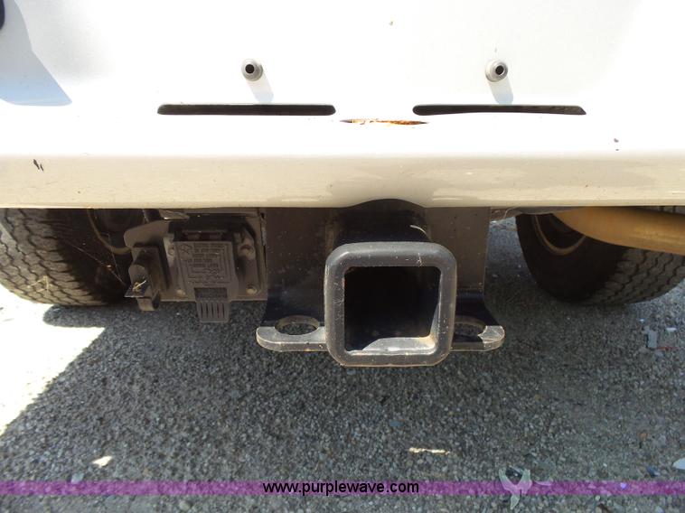 image for item BM9672 2010 Dodge Dakota Crew Cab pickup truck