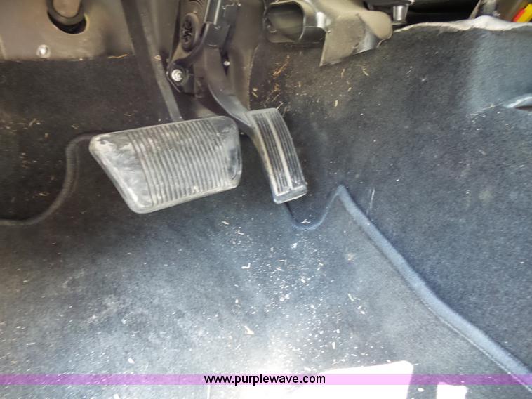 image for item BM9672 2010 Dodge Dakota Crew Cab pickup truck