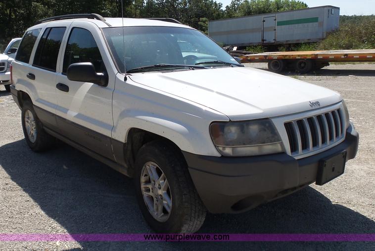 image for item BM9674 2004 Jeep Grand Cherokee SUV