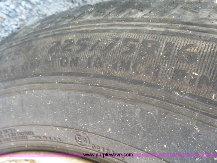 image for item BM9674 2004 Jeep Grand Cherokee SUV