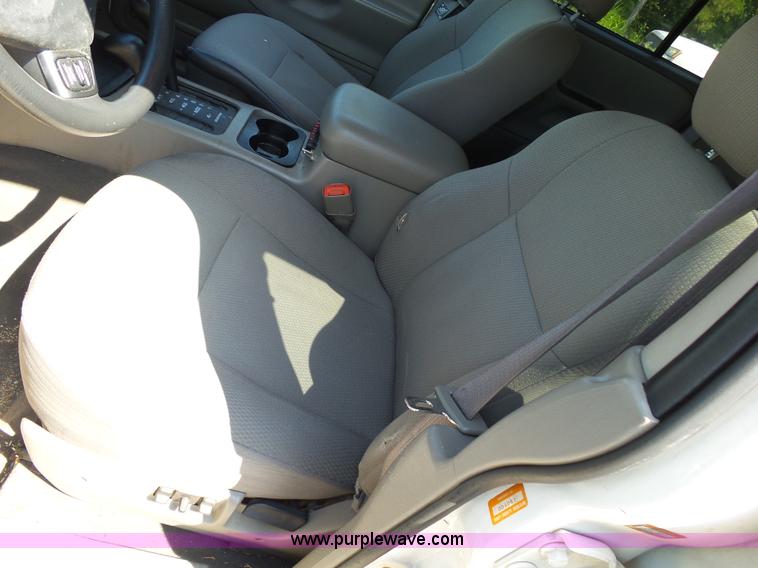 image for item BM9674 2004 Jeep Grand Cherokee SUV