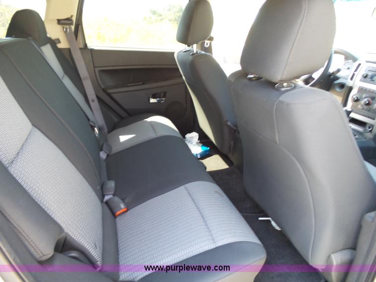 image for item BM9675 2009 Jeep Grand Cherokee SUV