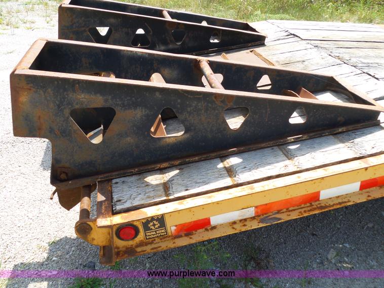 image for item BM9676 2000 Trail King TK40LP-2800 equipment trailer