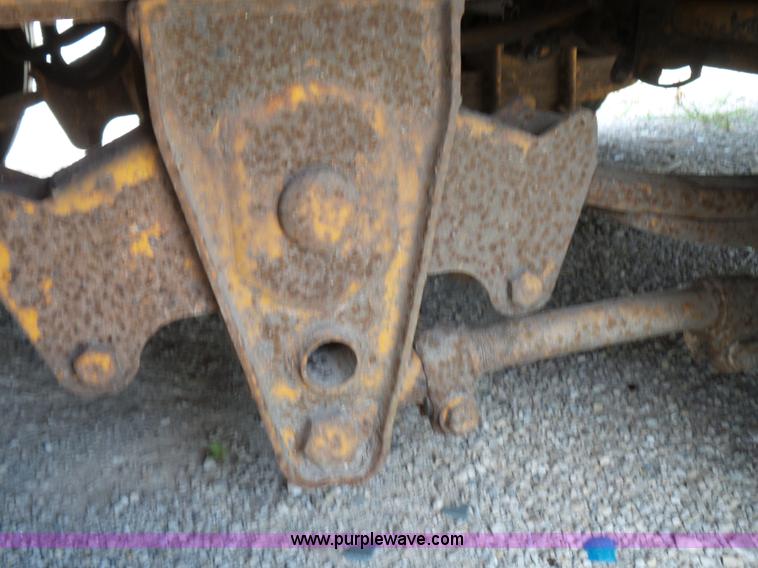 image for item BM9676 2000 Trail King TK40LP-2800 equipment trailer