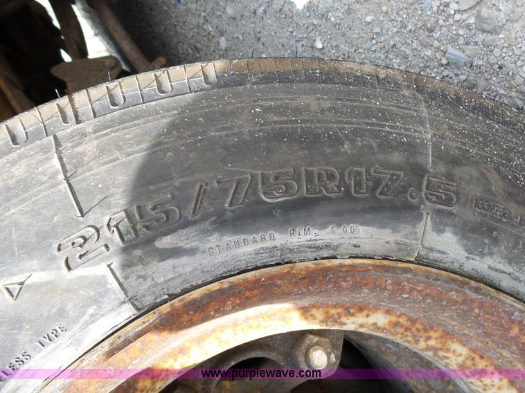 image for item BM9676 2000 Trail King TK40LP-2800 equipment trailer