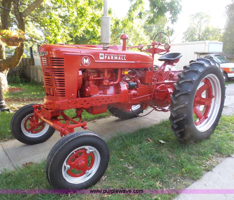 image for item BV9762 1949 Farmall M tractor