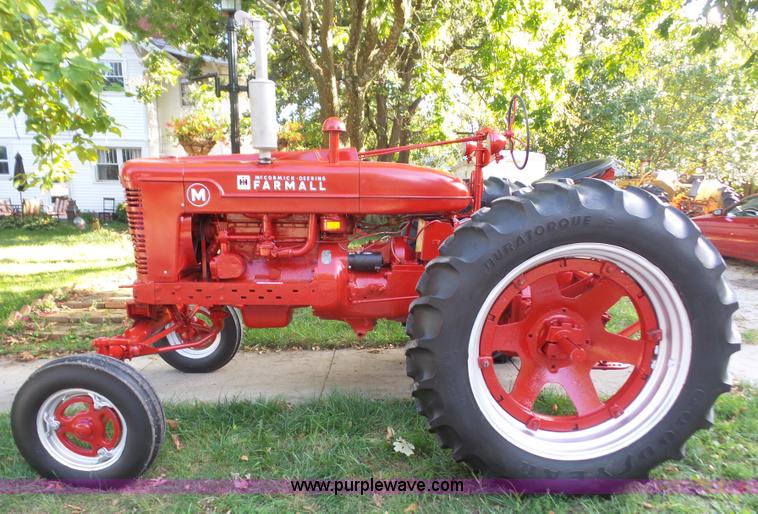 image for item BV9762 1949 Farmall M tractor