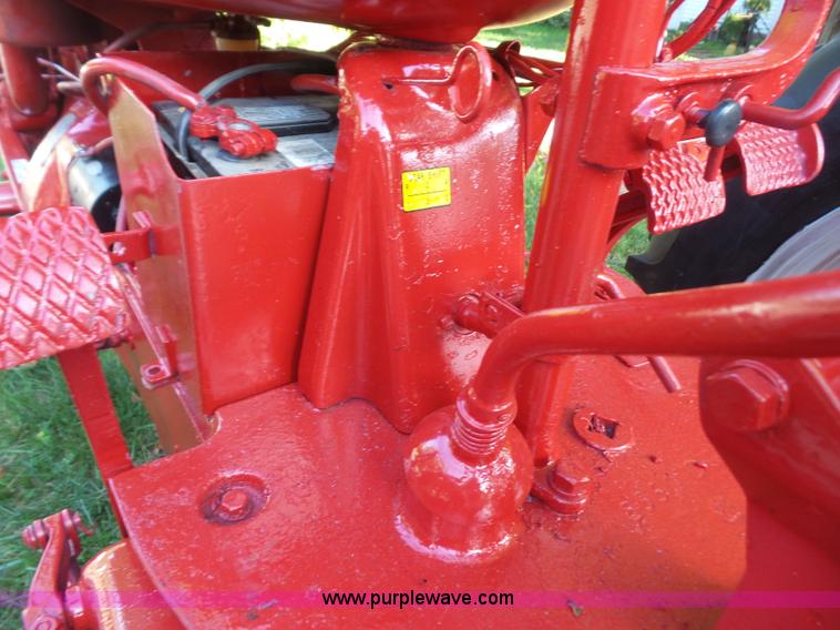 image for item BV9762 1949 Farmall M tractor