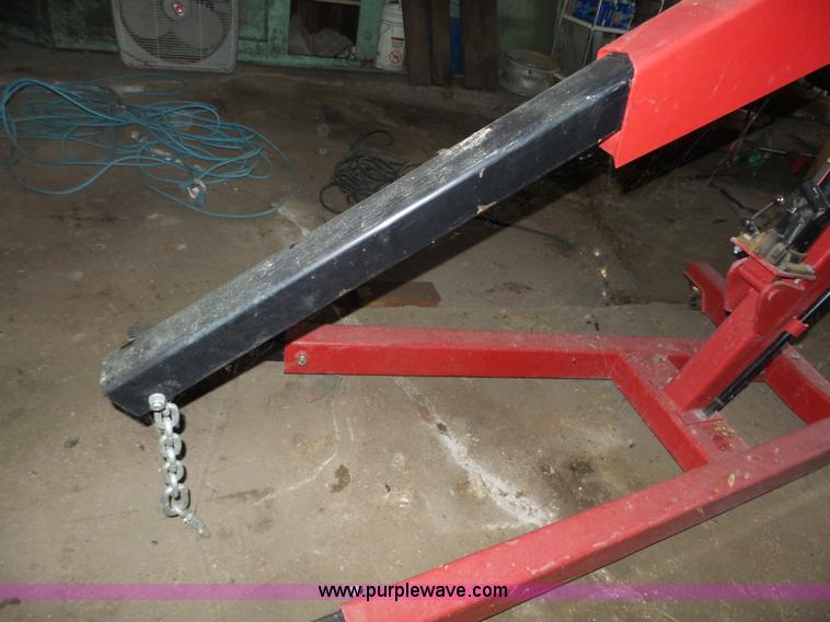 image for item BX9187 Ex-Cell W1000 engine hoist