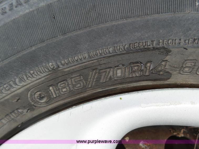 image for item BY9575 1999 Mazda 626 ES