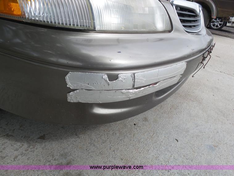 image for item BY9575 1999 Mazda 626 ES