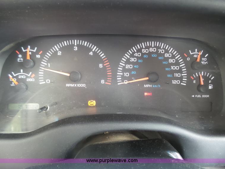 image for item BY9578 1998 Dodge Dakota SLT Club Cab pickup truck