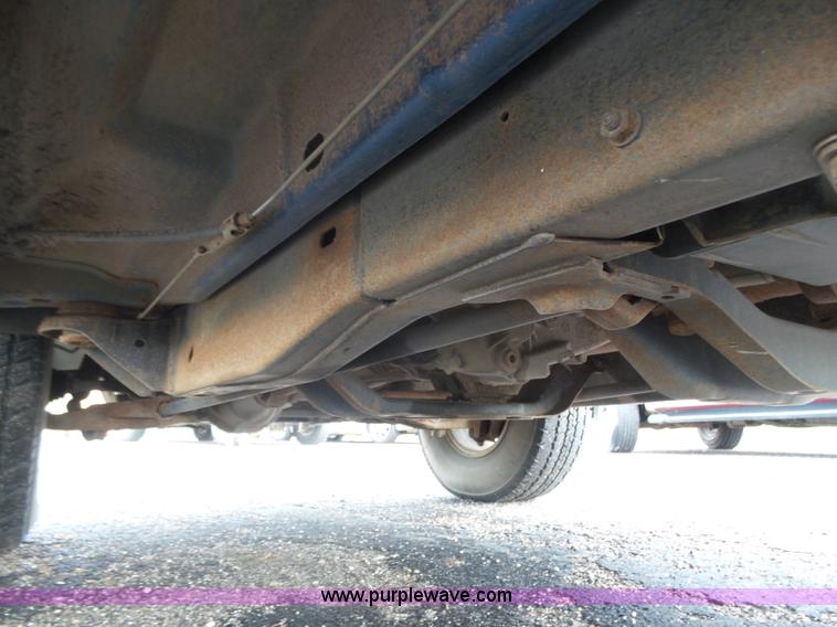 image for item BY9578 1998 Dodge Dakota SLT Club Cab pickup truck