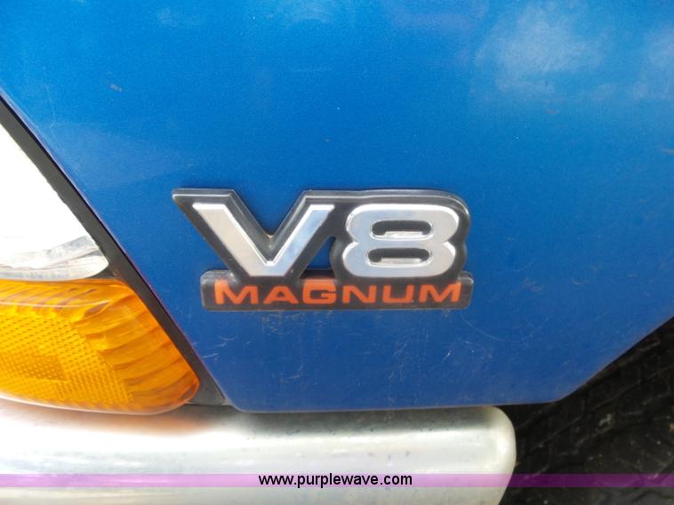 image for item BY9578 1998 Dodge Dakota SLT Club Cab pickup truck