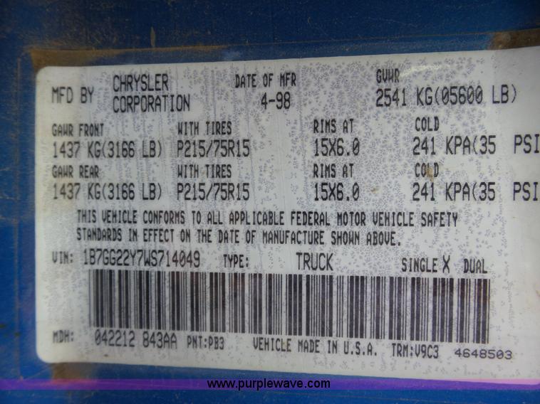 image for item BY9578 1998 Dodge Dakota SLT Club Cab pickup truck