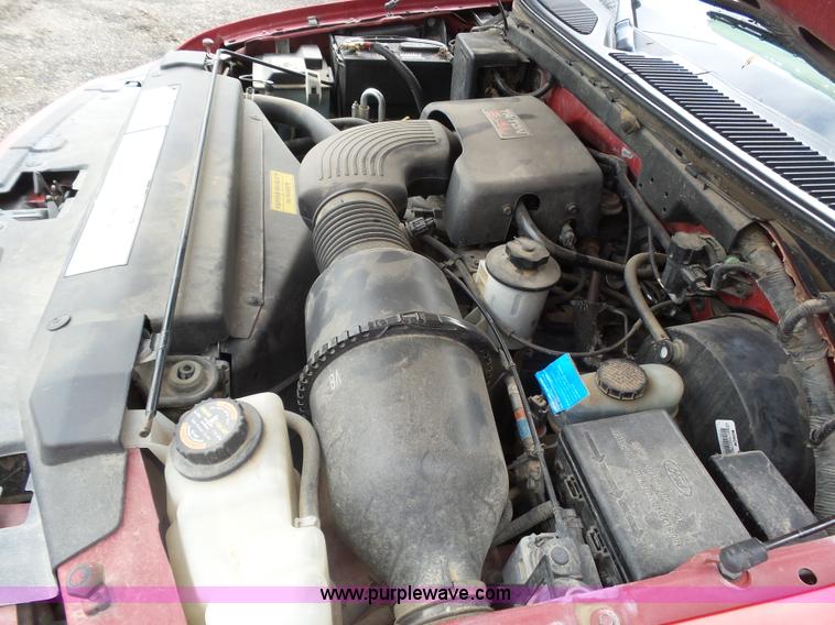 image for item BY9579 1998 Ford Expedition Eddie Bauer SUV