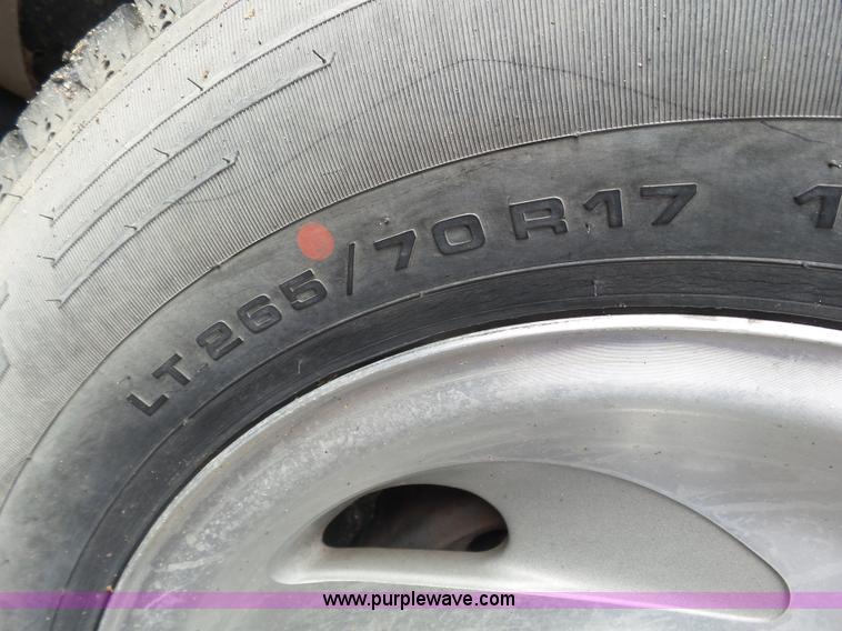 image for item BY9579 1998 Ford Expedition Eddie Bauer SUV