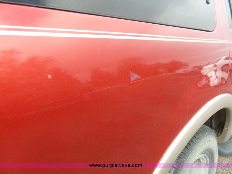 image for item BY9579 1998 Ford Expedition Eddie Bauer SUV