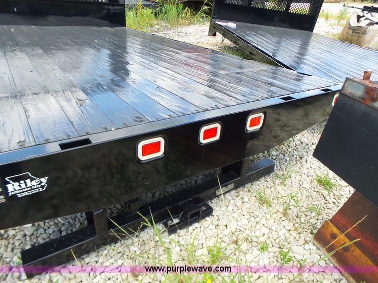 image for item CC9318 Knapheide PUMX-123C flatbed