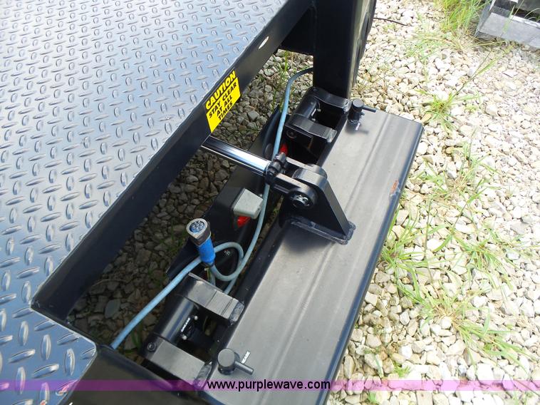 image for item CC9321 Pro Spear flatbed